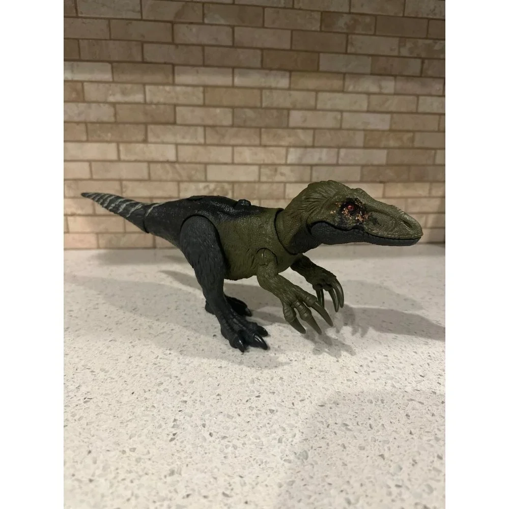 Jurassic World Wild Roar Orkoraptor Dinosaur Toy Figure‎ With Sound